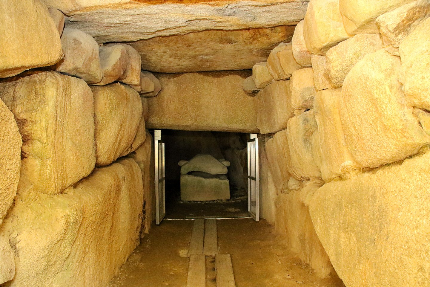 🦇 박쥐 무덤 고분(코모리즈카 고훈)